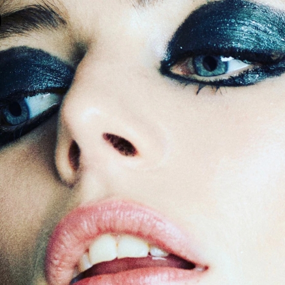 🆕 Rockins Cosmetics Glitter Gel Green Eye Pen - Picture 2 of 10